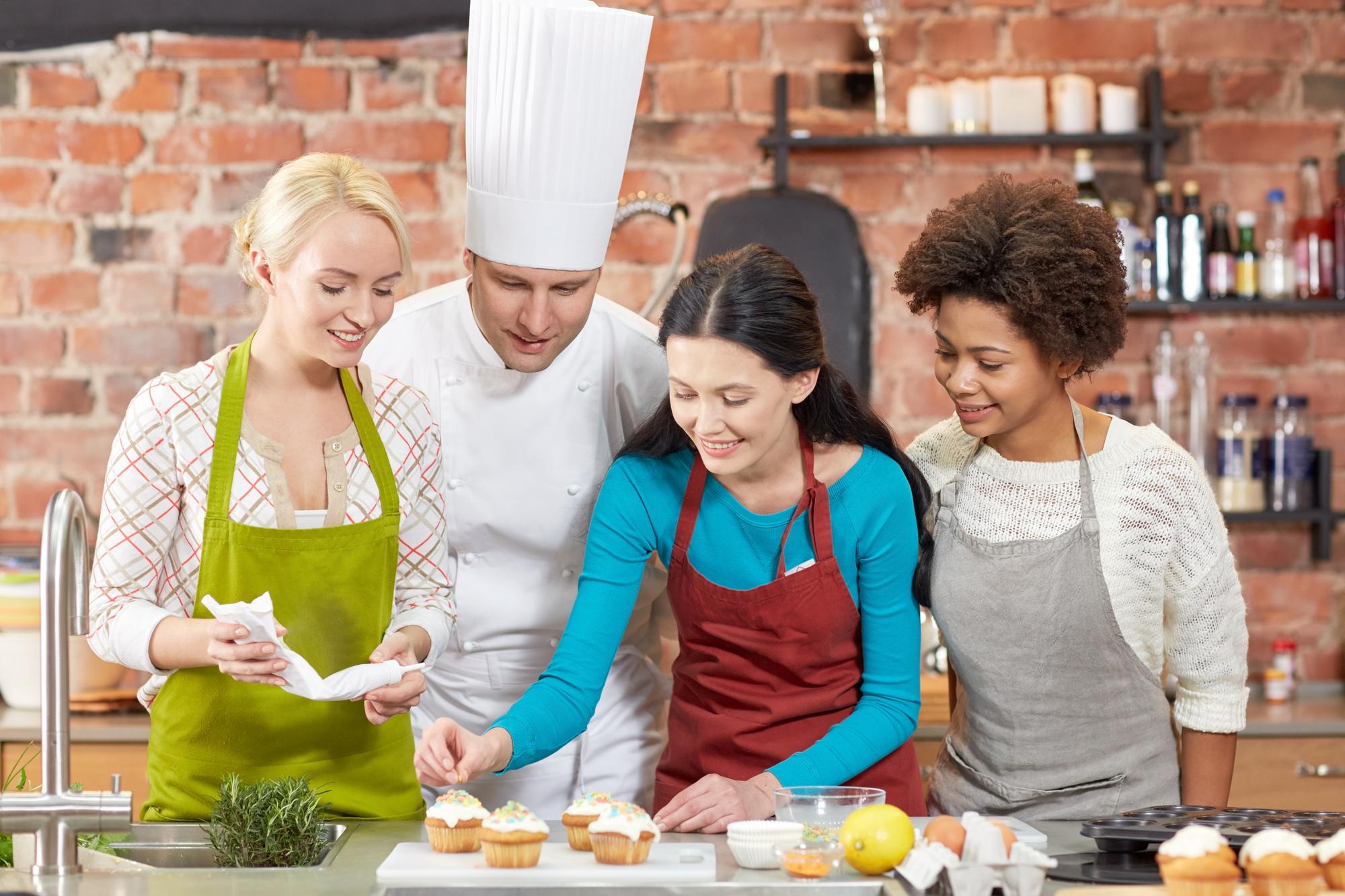 Small-group cooking workshop with instructor